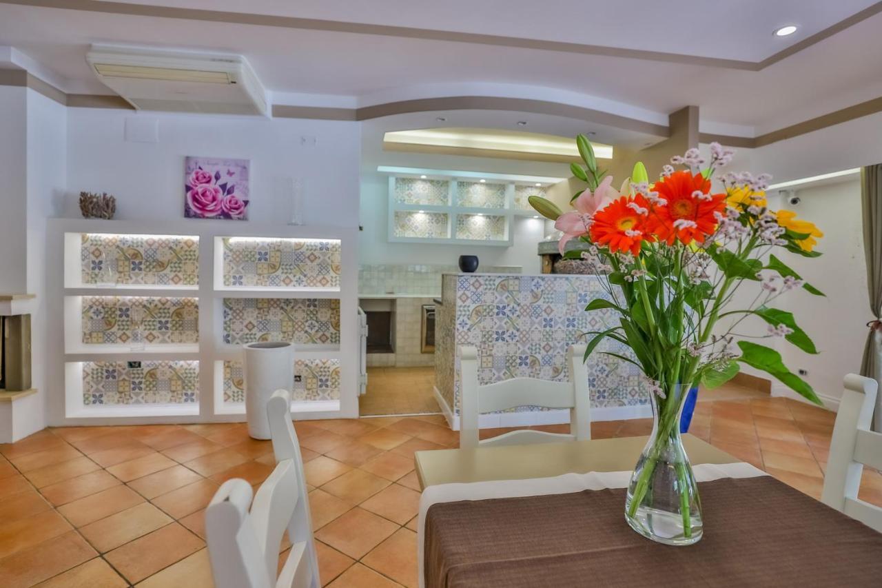 Il Pineto Paestum Food & Rooms 外观 照片