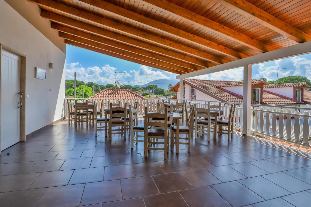 Il Pineto Paestum Food & Rooms 外观 照片