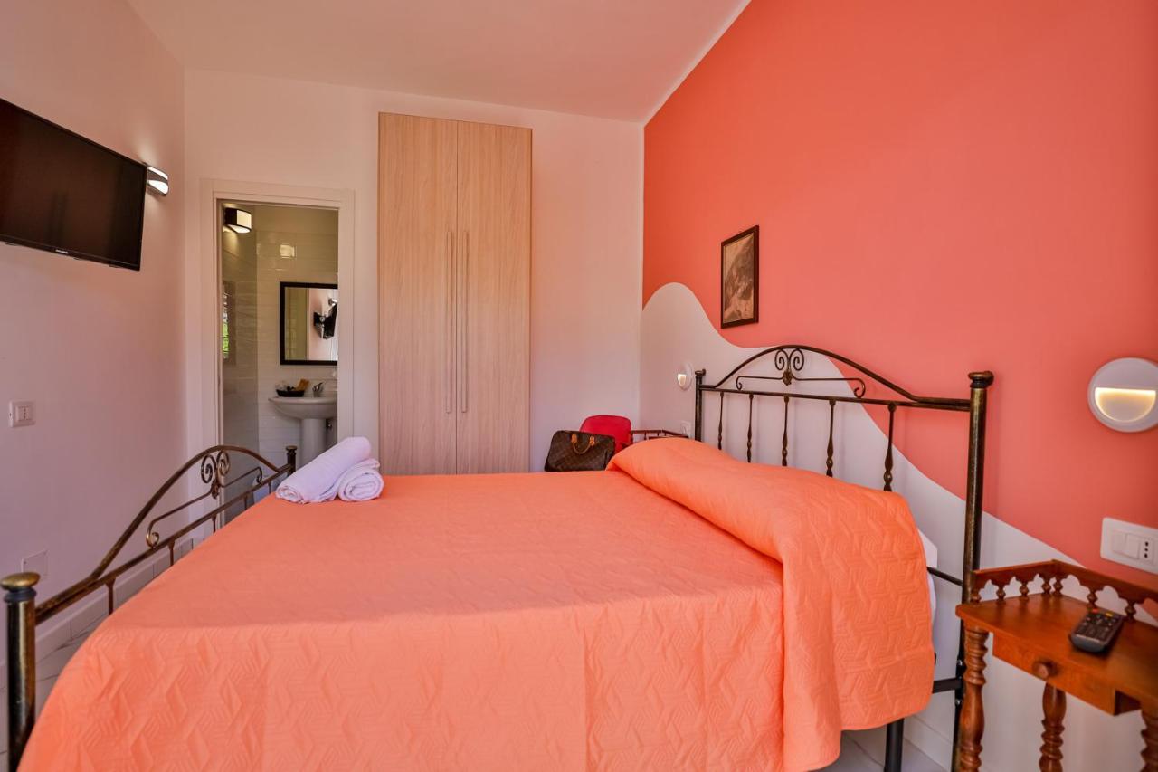 Il Pineto Paestum Food & Rooms 外观 照片