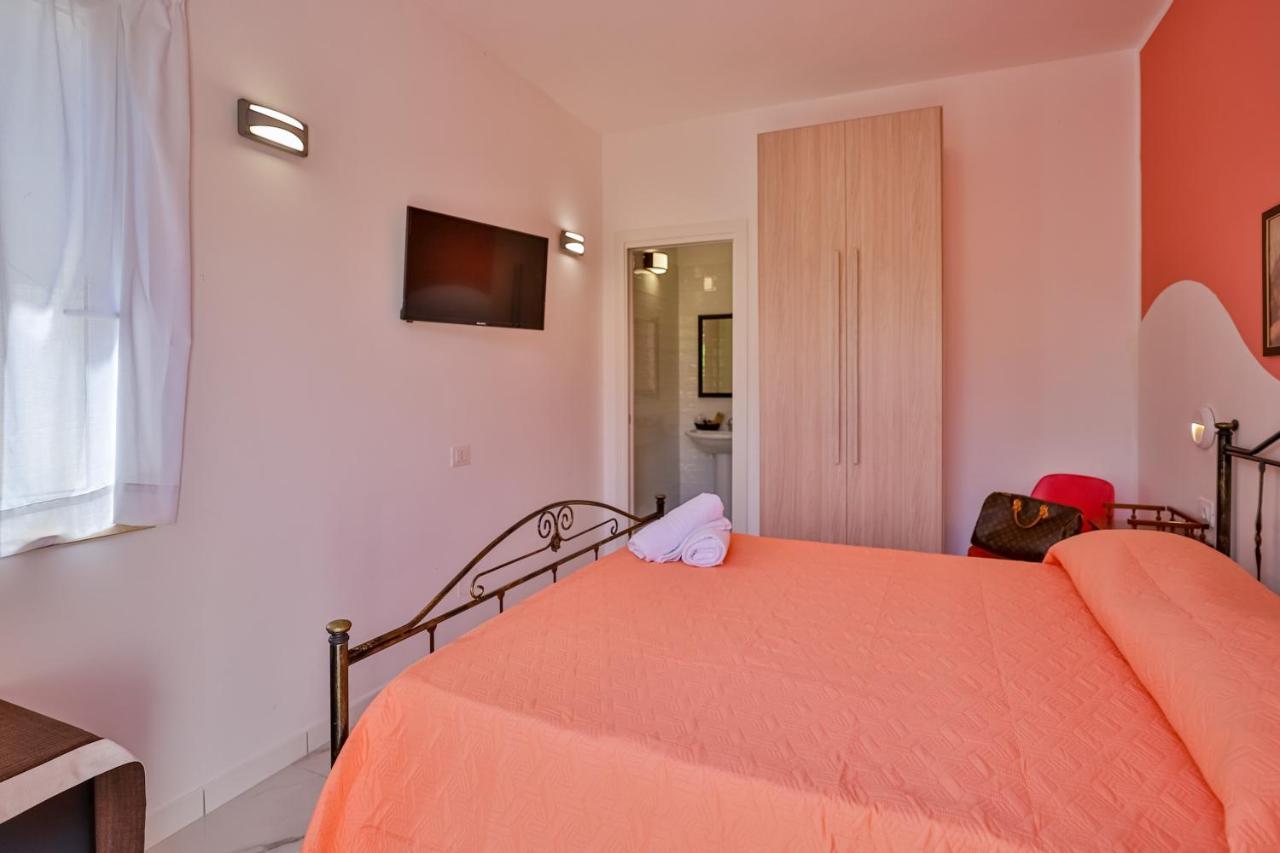 Il Pineto Paestum Food & Rooms 外观 照片