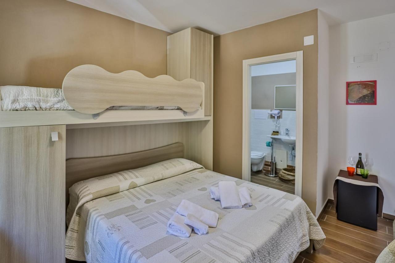 Il Pineto Paestum Food & Rooms 外观 照片